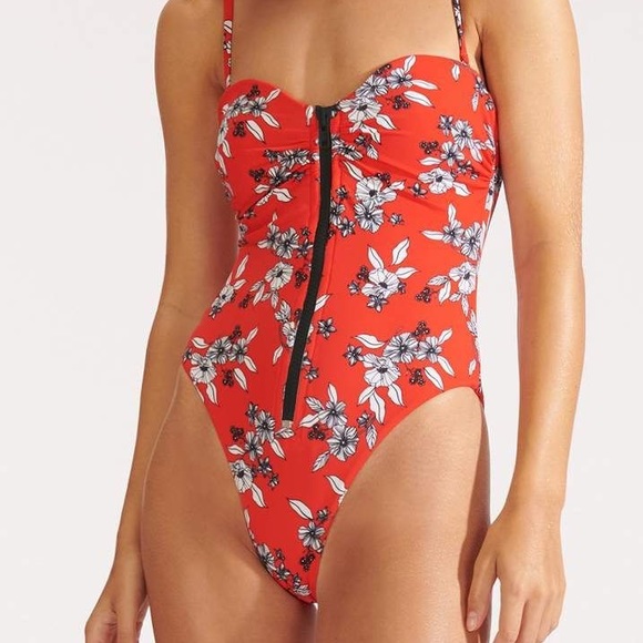 Veronica Beard Mari Swimsuit One-Piece Red Floral Sz XS Romantic Summer Pool - Picture 1 of 8